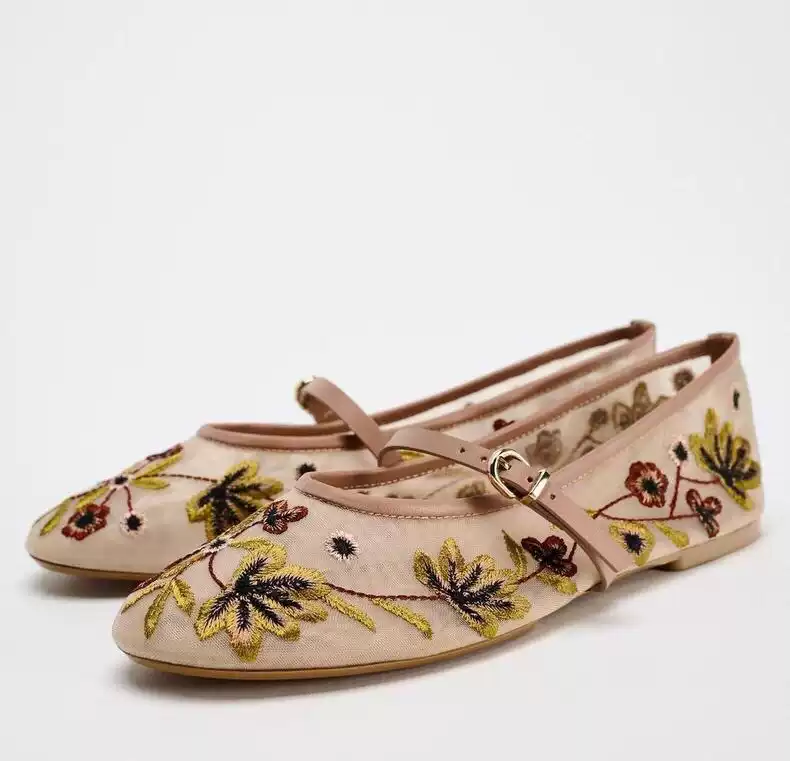 Blush Garden Flats