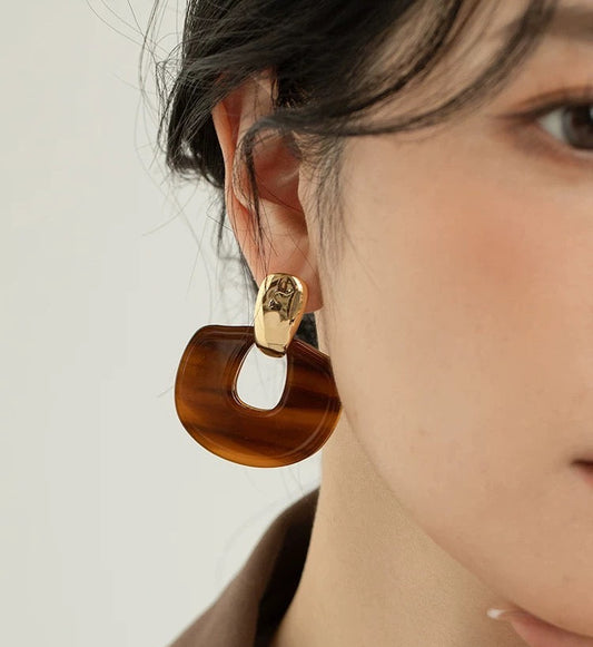 Amber Arc Resin Drops