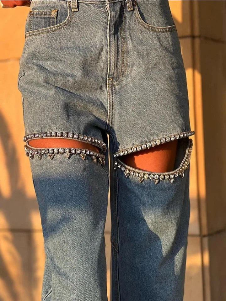 Cut out bedazzled Jeans