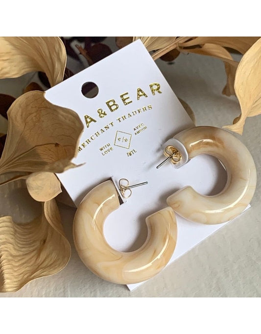 Vanilla Swirl Resin Hoops