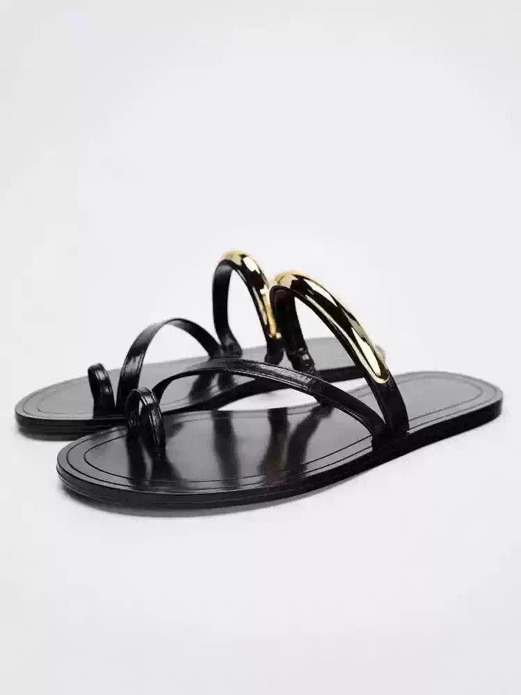 Capri Gold Ring Flats